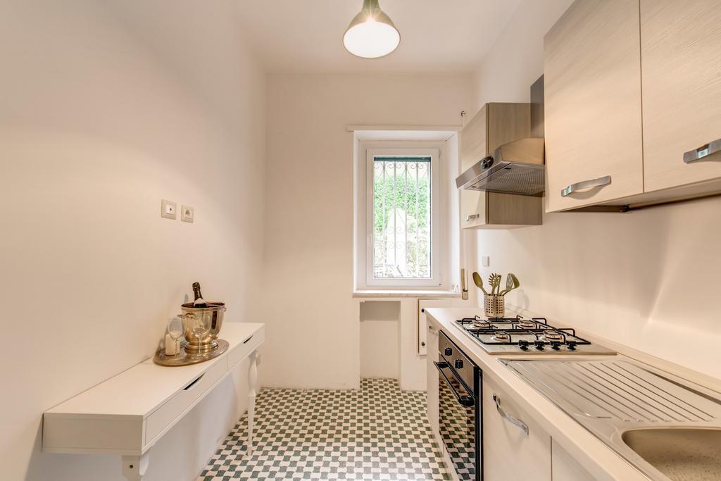 Daisy Guest House Colosseo Ρώμη Εξωτερικό φωτογραφία